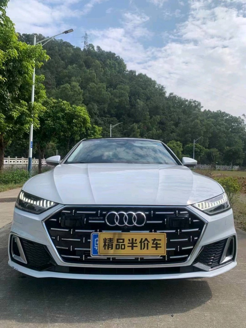 广州23年奥迪A7L1