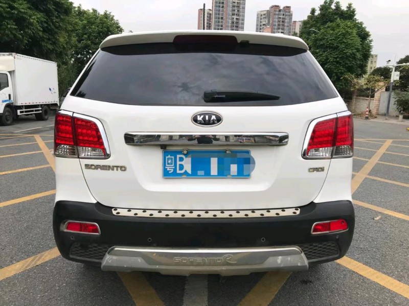 广州12年起亚索兰托9