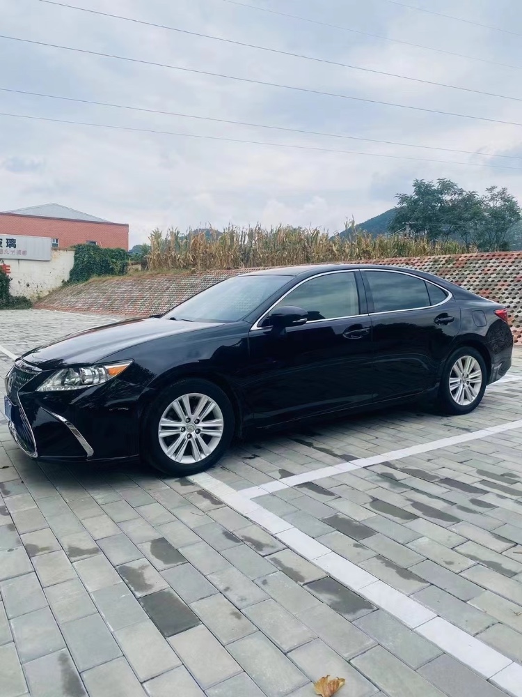 保定14年雷克萨斯ES4