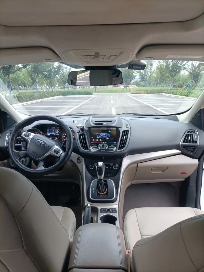 徐州15年福特翼虎7