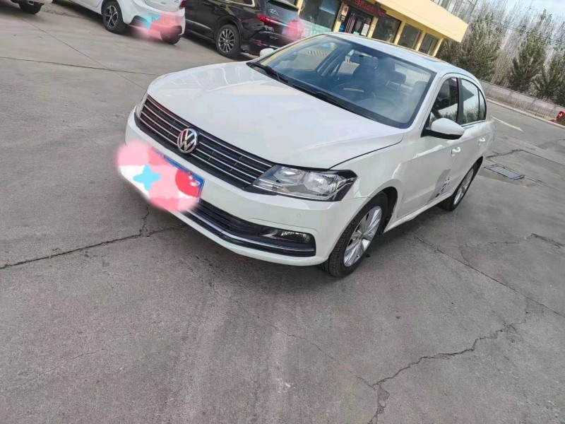 潍坊15年大众朗逸2