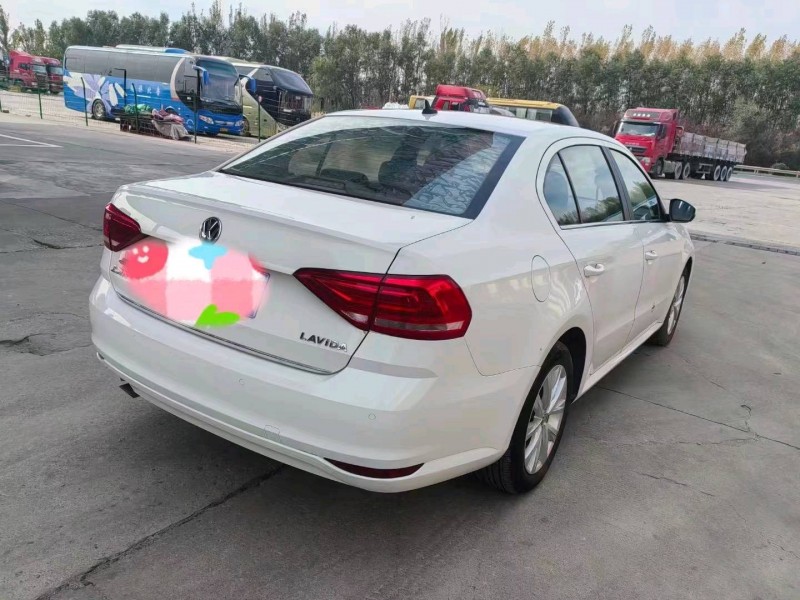 潍坊15年大众朗逸8