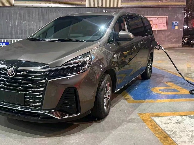 聊城23年别克GL83