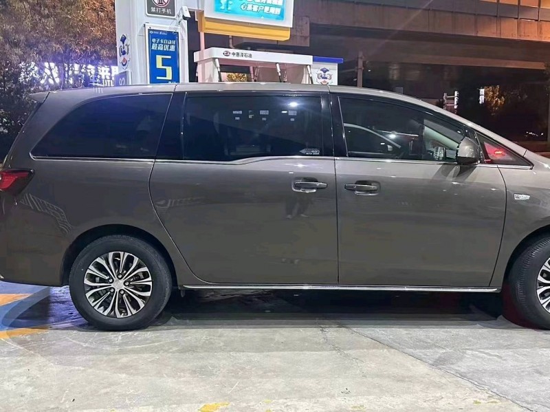 聊城23年别克GL86