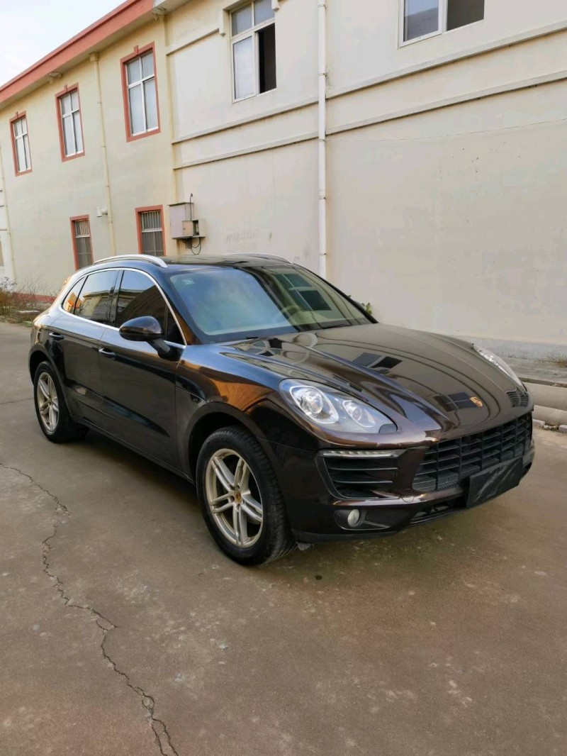 青岛14年保时捷Macan2