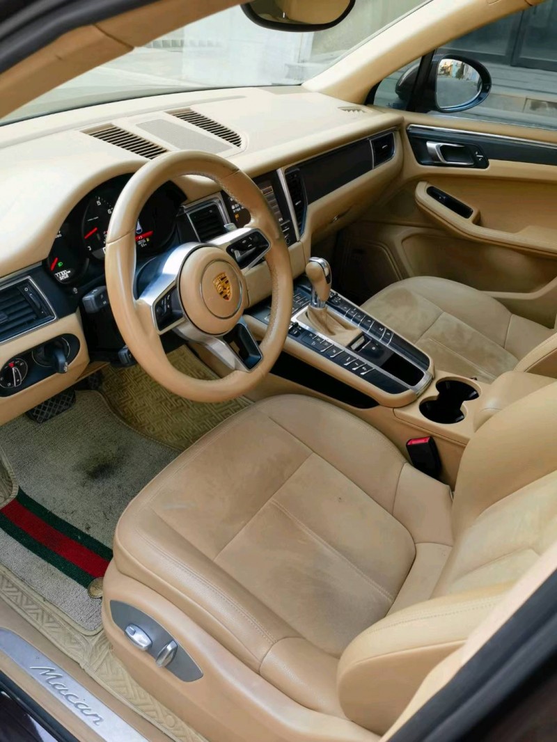 青岛14年保时捷Macan4