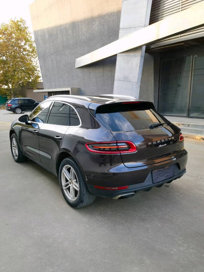 青岛14年保时捷Macan8