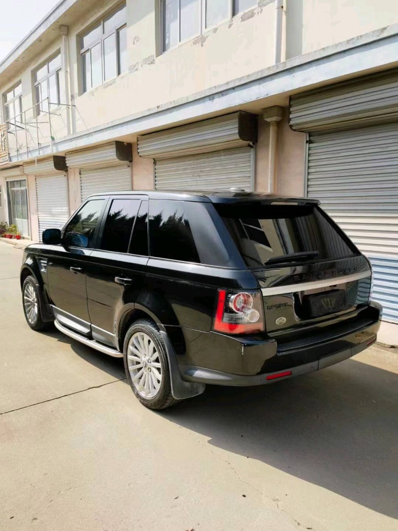 东营13年路虎揽胜运动6