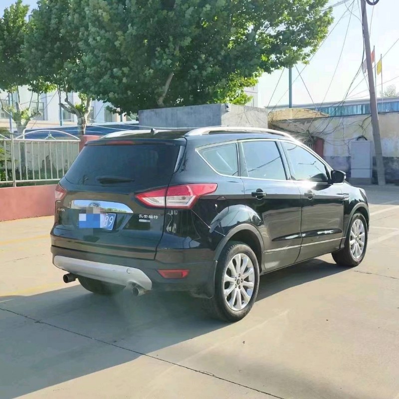 东营16年福特翼虎3