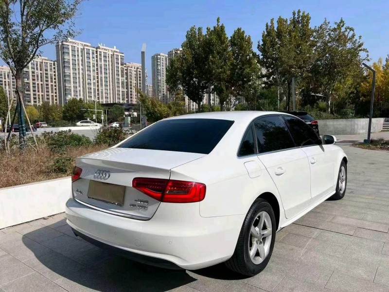烟台05年奥迪A4L4
