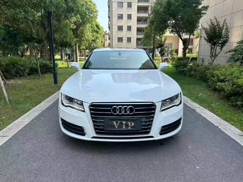 嘉兴14年奥迪A7L1