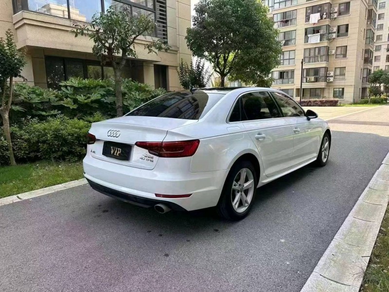 嘉兴17年奥迪A4L6