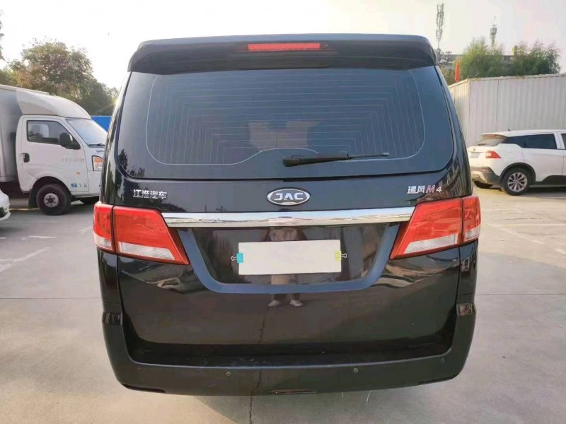 马鞍山17年江淮瑞风M46