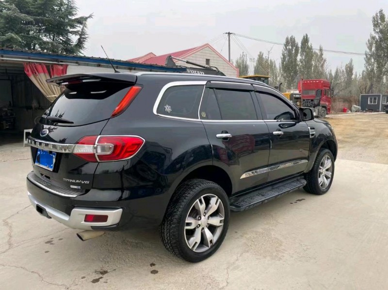 邢台18年福特撼路者6