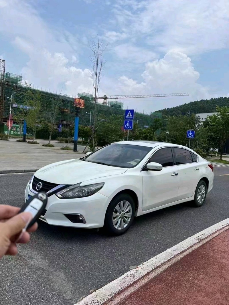 梧州18年日產天籟2