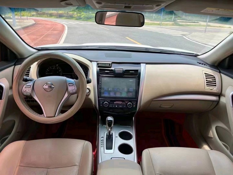 梧州18年日產天籟4