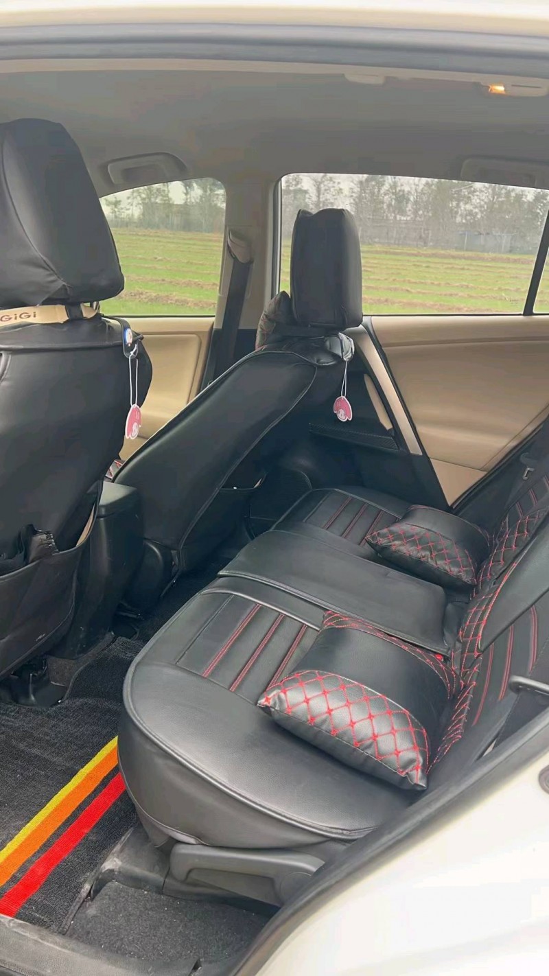 济南14年丰田RAV4荣放4