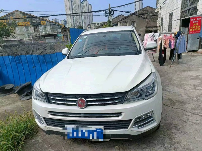 嘉兴17年汉腾汽车X71