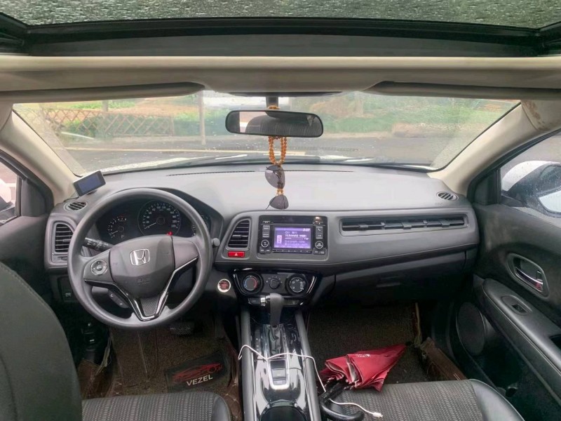 湖州16年本田缤智6