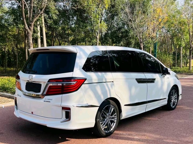 淄博20年本田艾力绅2