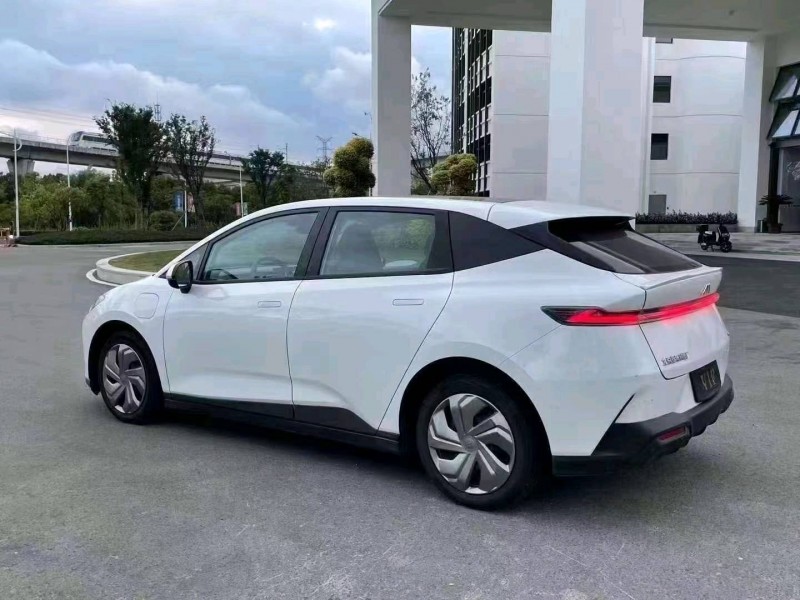 溫州23年摩登汽車ModernIN5