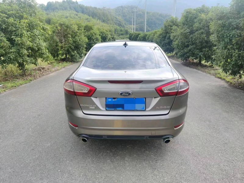 嘉兴14年福特蒙迪欧-致胜9