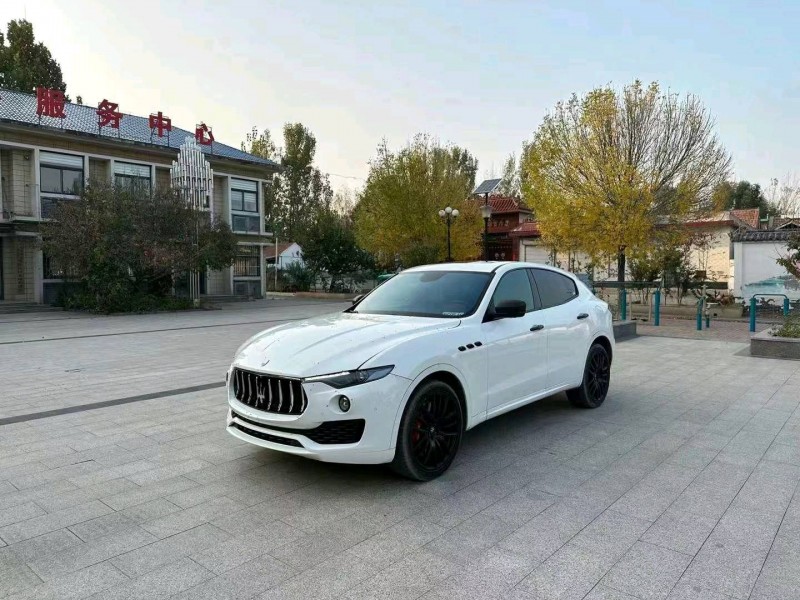 东营17年玛莎拉蒂Levante7