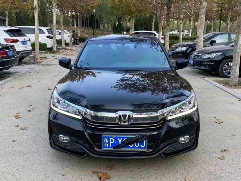 枣庄16年本田雅阁1