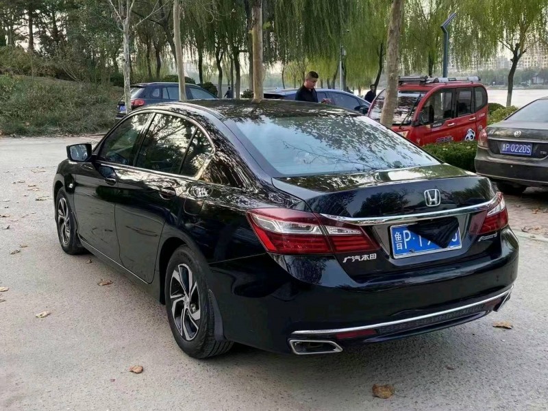 枣庄16年本田雅阁7