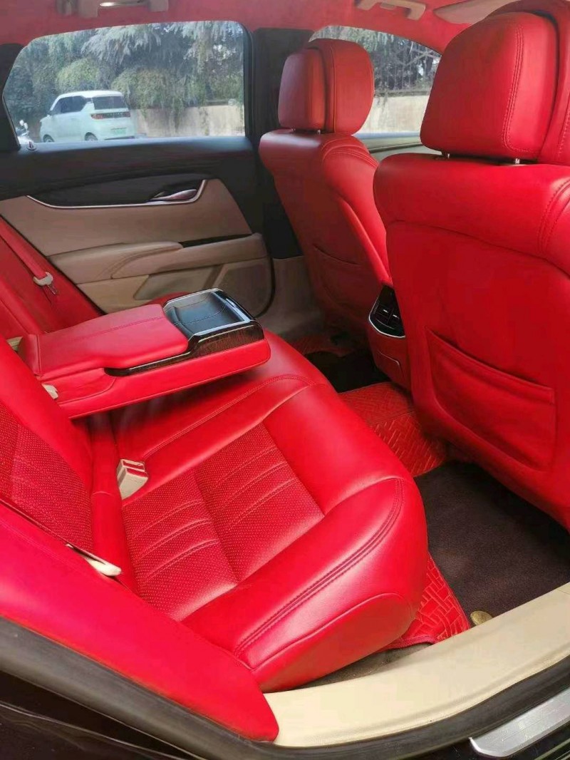 邯郸13年凯迪拉克XTS6