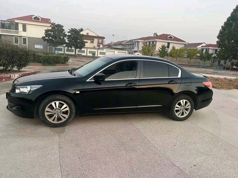 常州10年本田雅阁3