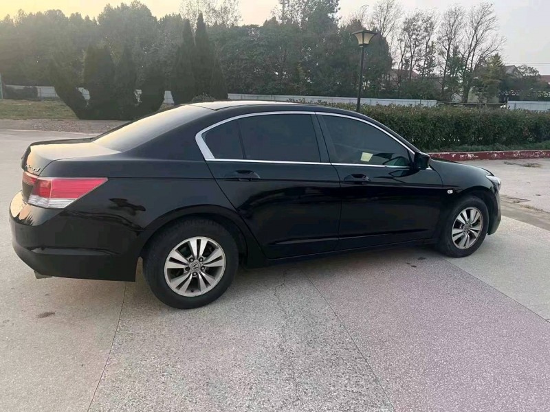 常州10年本田雅阁9