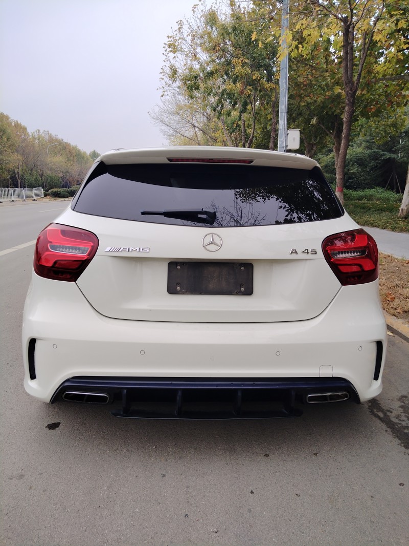 枣庄17年奔驰AMG7