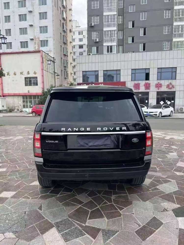 济宁15年路虎揽胜行政2