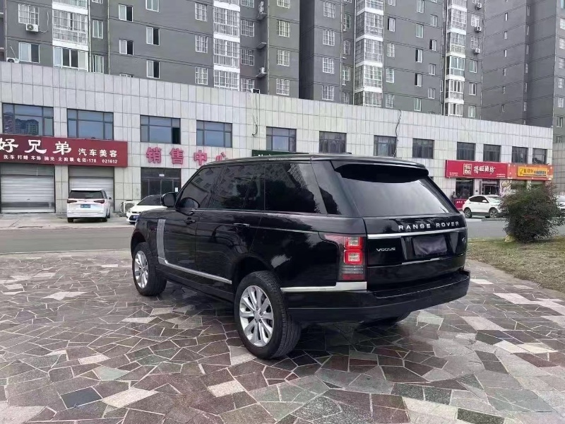 济宁15年路虎揽胜行政5