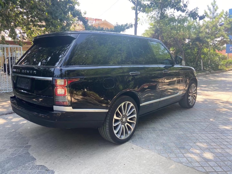 烟台15年路虎揽胜行政8