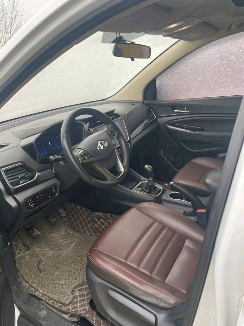 菏泽19年长安汽车欧尚9