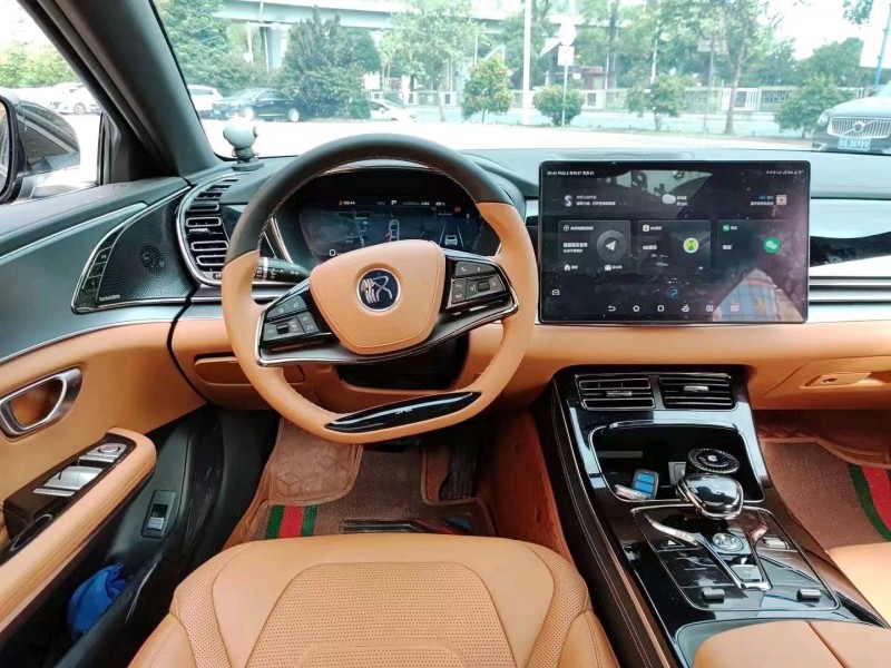 深圳22年比亚迪汉DM6