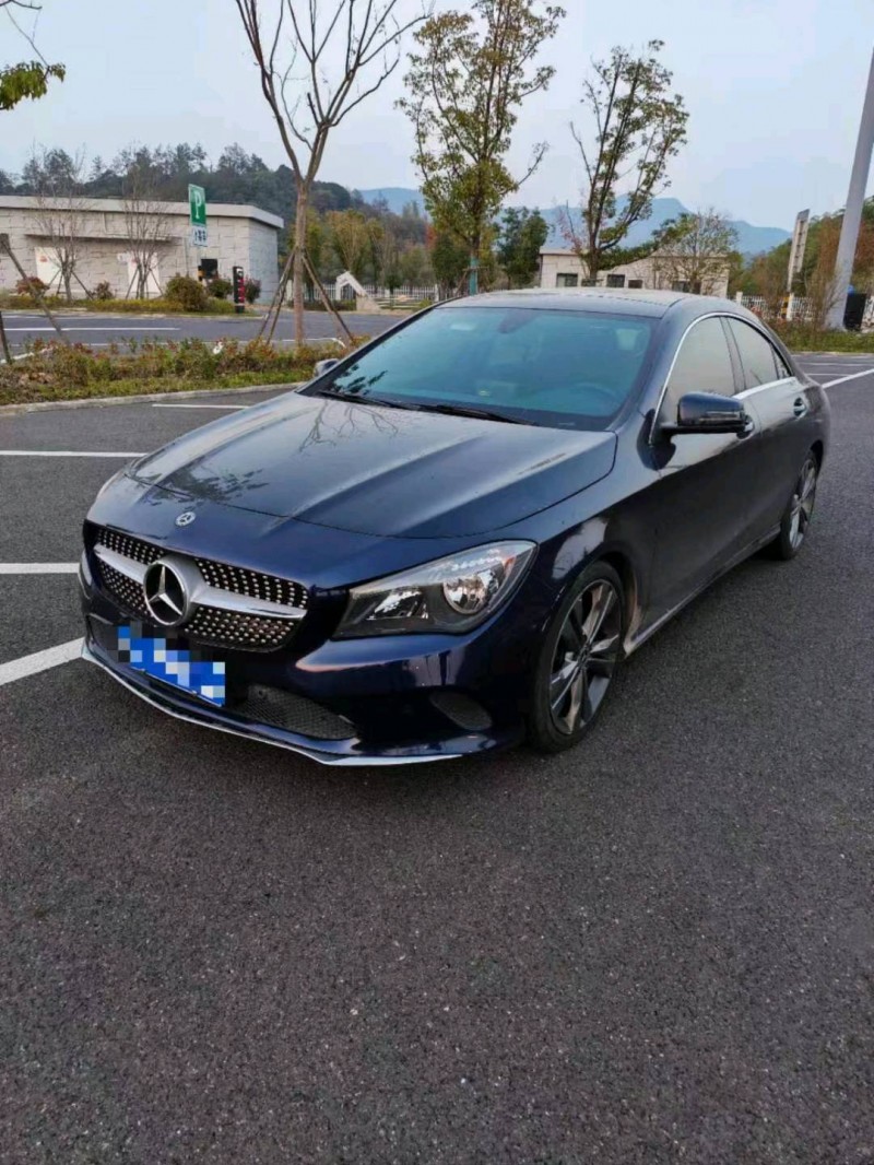 湖州17年奔驰CLA7