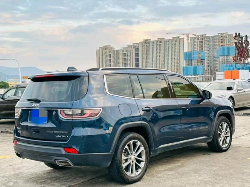 东莞18年Jeep指挥官8