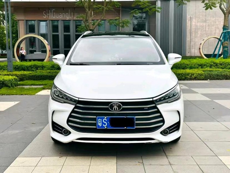 东莞18年比亚迪宋MAX1