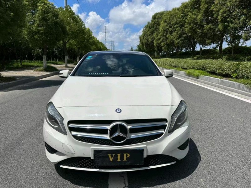 盐城15年奔驰A1