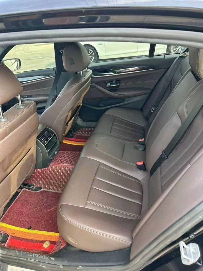 济宁18年宝马5系9