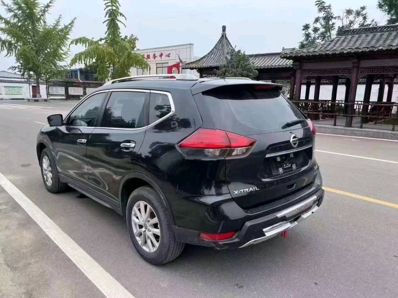 邯郸17年日产奇骏6