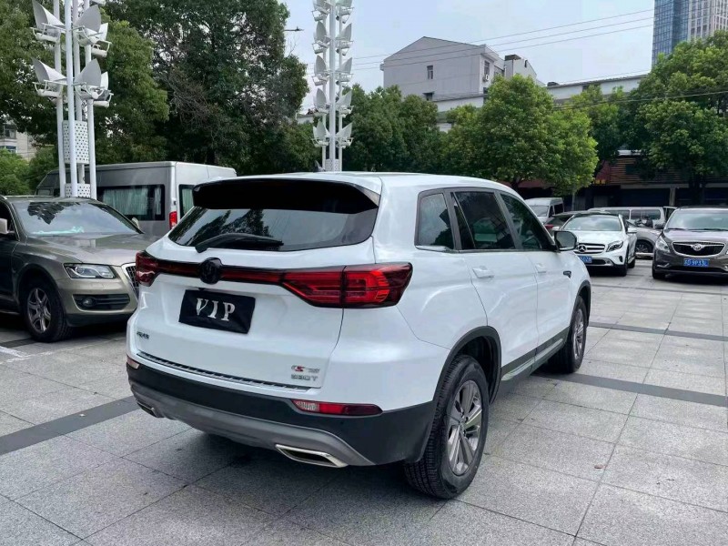 徐州20年长安汽车CS756