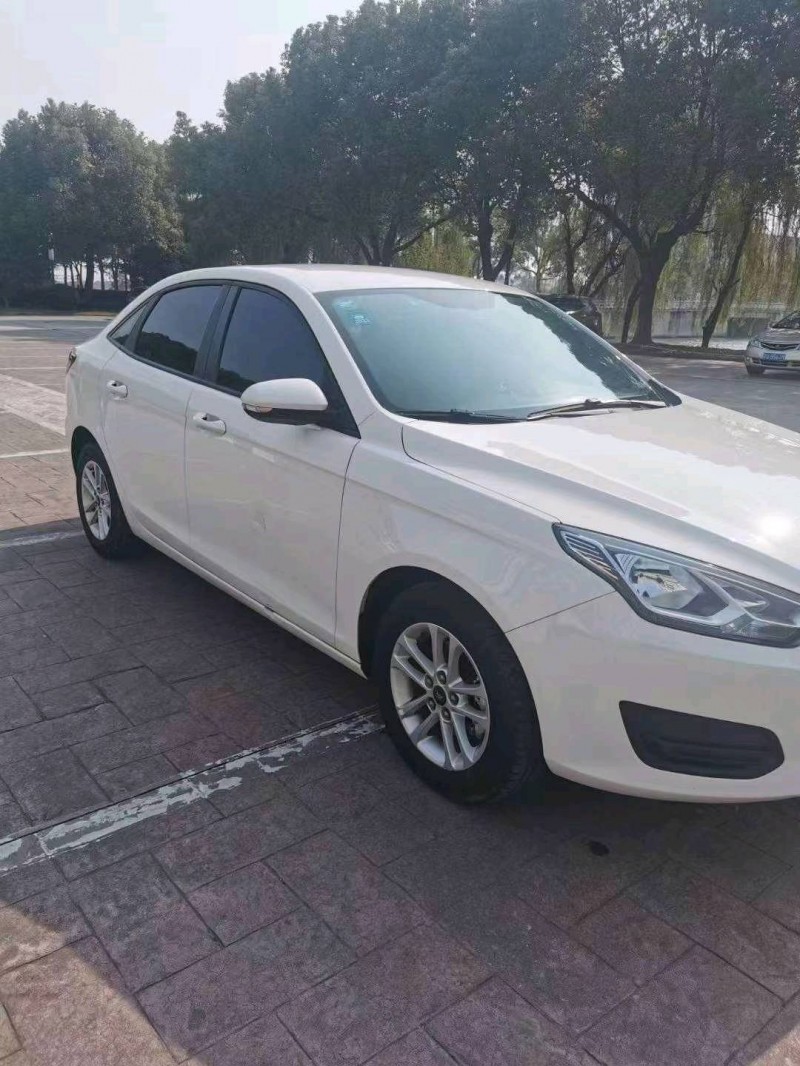 常州20年福特福睿斯2