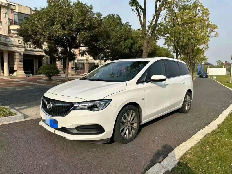 湖州19年别克GL68