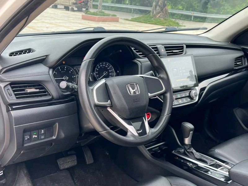 汕头19年本田凌派5