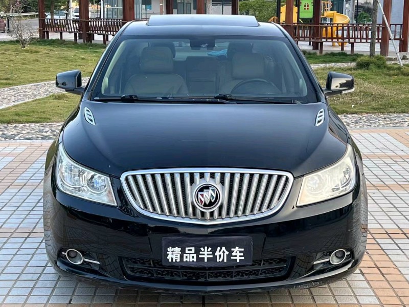 汕头12年别克君越1