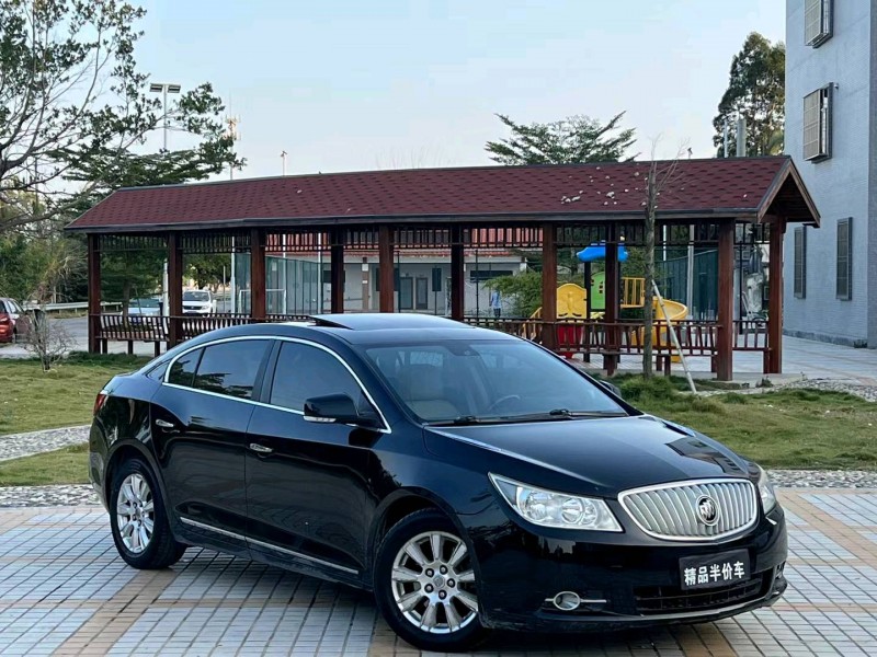 汕头12年别克君越2